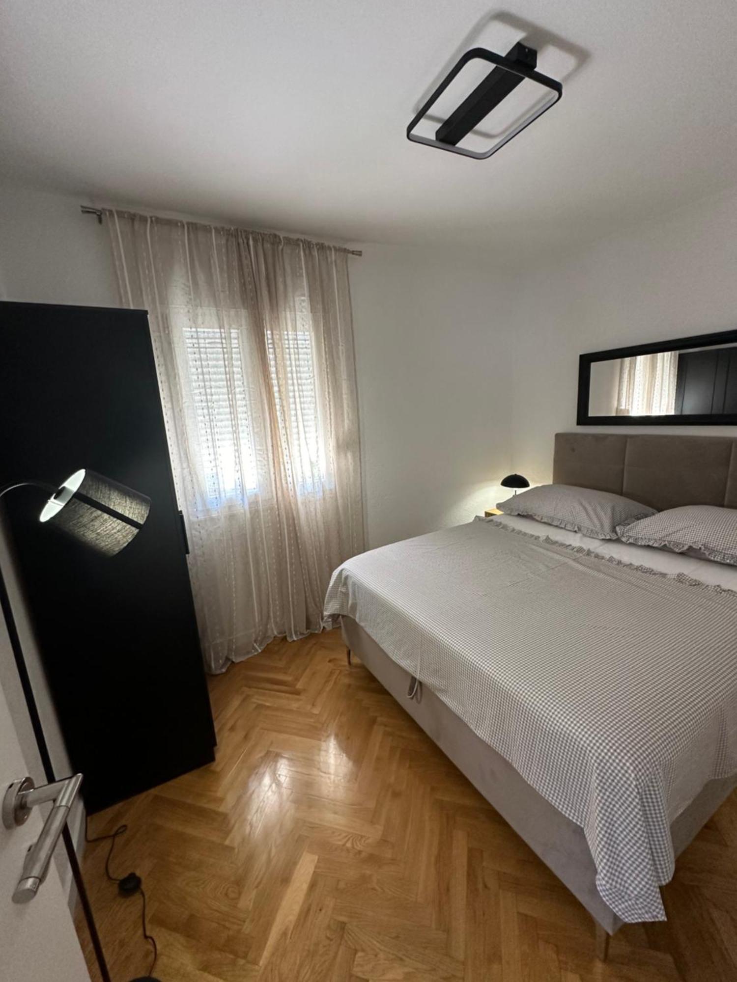 Mala Kate Apartments Kaštela Kültér fotó