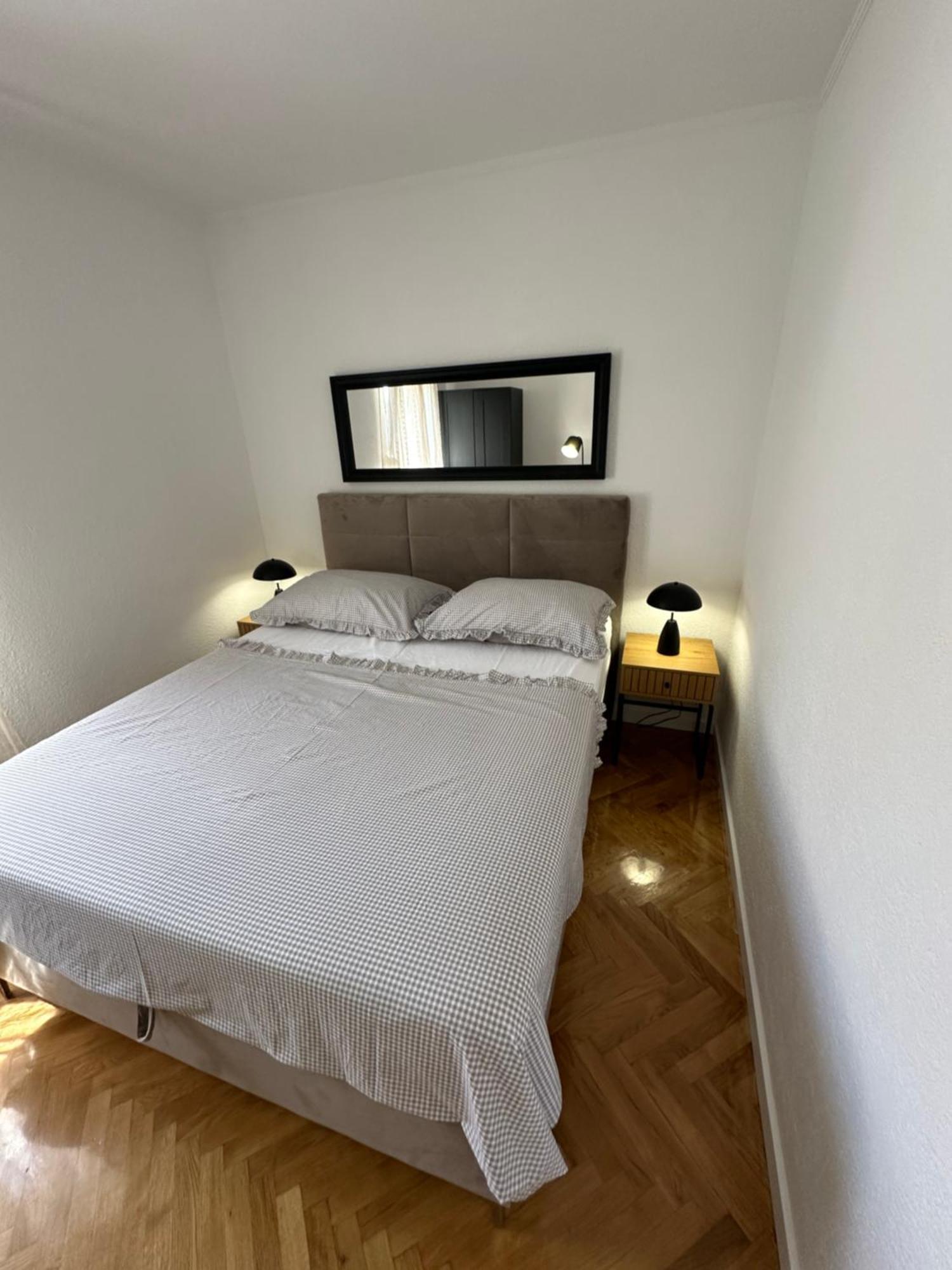 Mala Kate Apartments Kaštela Kültér fotó